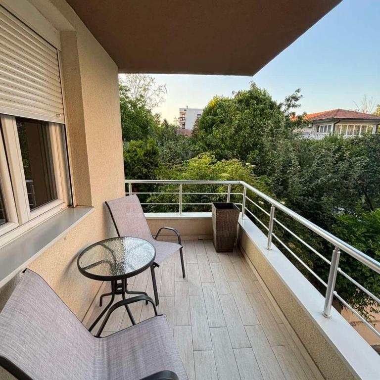 Zemun ES stan na dan - One-Bedroom Apartment - 4