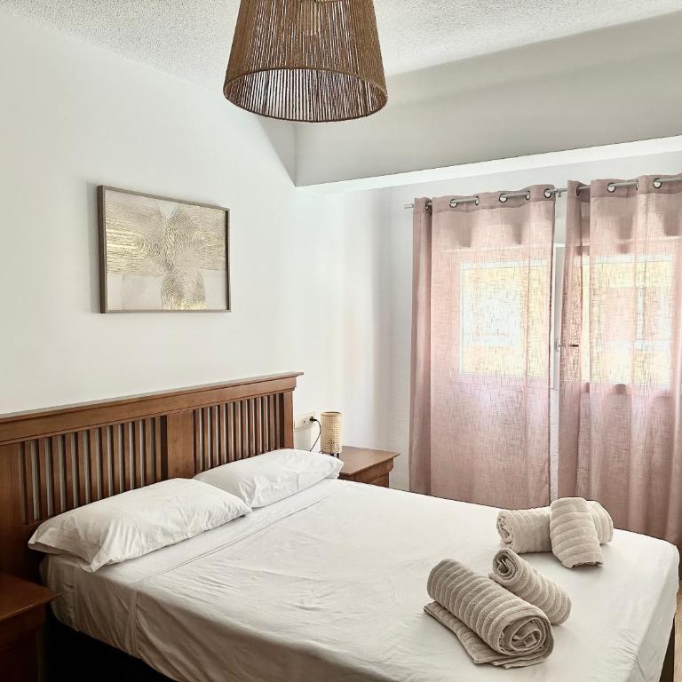 Acogedor piso Granada centro - Three-Bedroom Apartment - 2