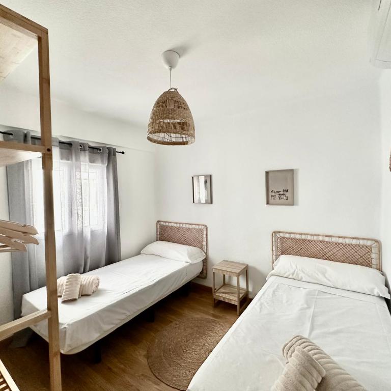 Acogedor piso Granada centro - Three-Bedroom Apartment - 4