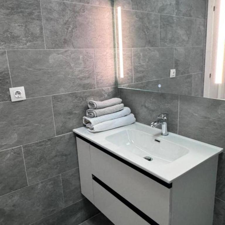 Princessa, sea view, pool, wifi - One-Bedroom Apartment - 4