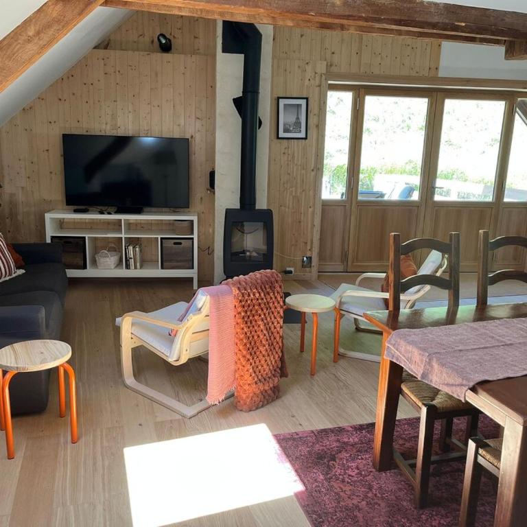 Mountain Gite Jasper for Cycle and Ski - 7 people - Appartement 3 Chambres - 11