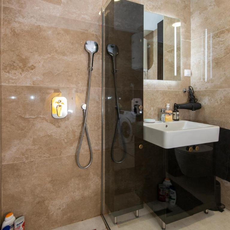 Lovely onebedroom Becici - Apartman sa 1 Spavaćom Sobom - 17