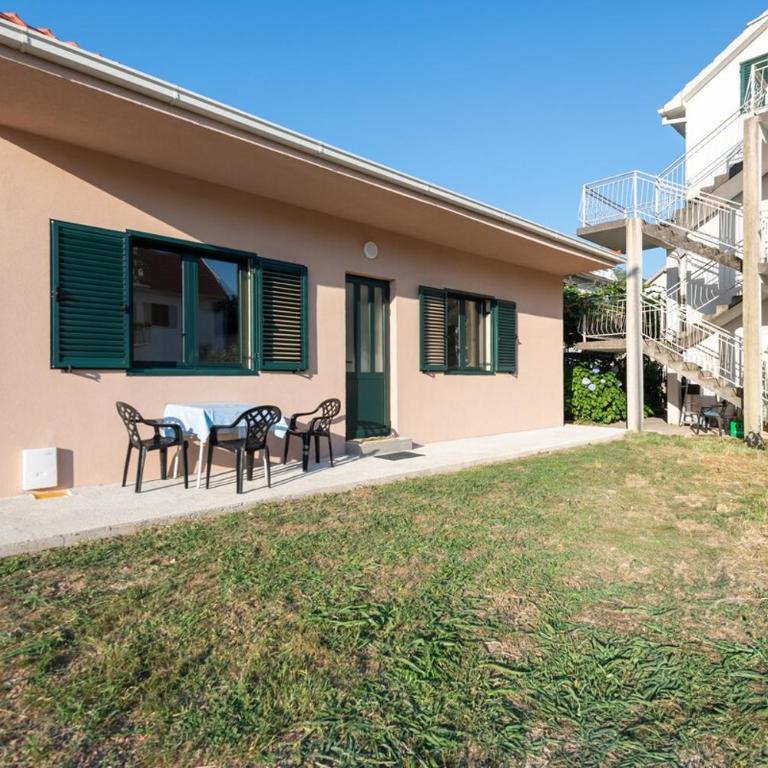 Trojanovic Little House - Kuća sa 1 Spavaćom Sobom - 2