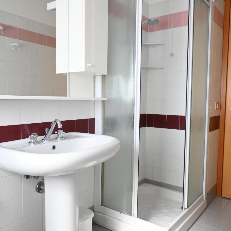 S355 - Sirolo, ampio trilocale con terrazzo e posto auto - Two-Bedroom Apartment - 20
