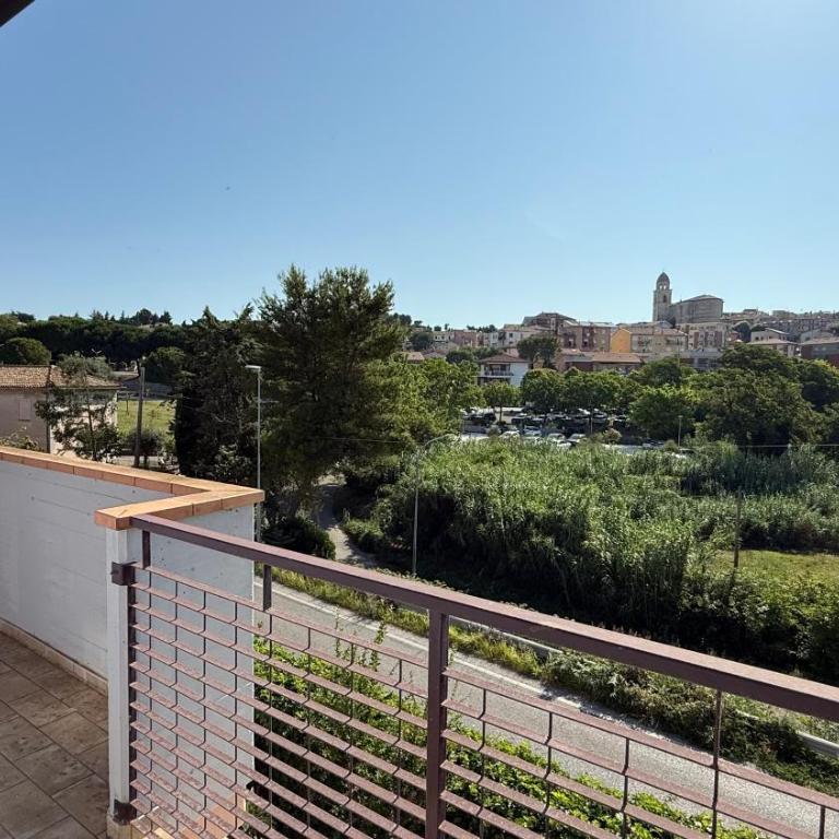 S355 - Sirolo, ampio trilocale con terrazzo e posto auto - Two-Bedroom Apartment - 9