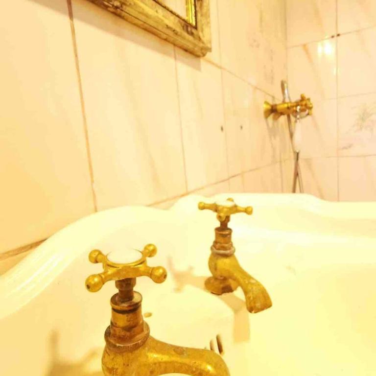 Atypical forest house with jacuzzi - Maison 1 Chambre - 14