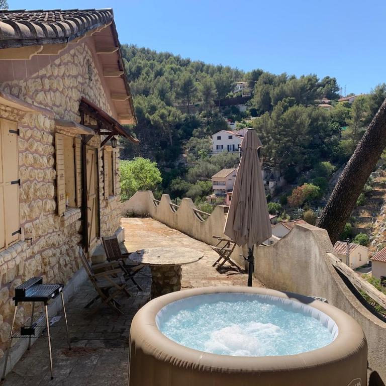 Atypical forest house with jacuzzi - Maison 1 Chambre - 18