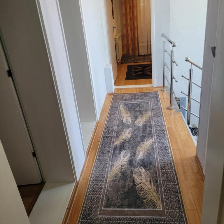 Apartman View Una - Three-Bedroom House - 10