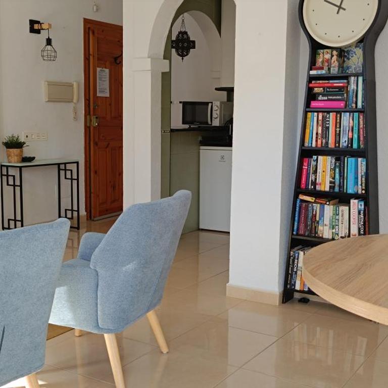 carabeo perla POOL CENTRO - Two-Bedroom Apartment - 35