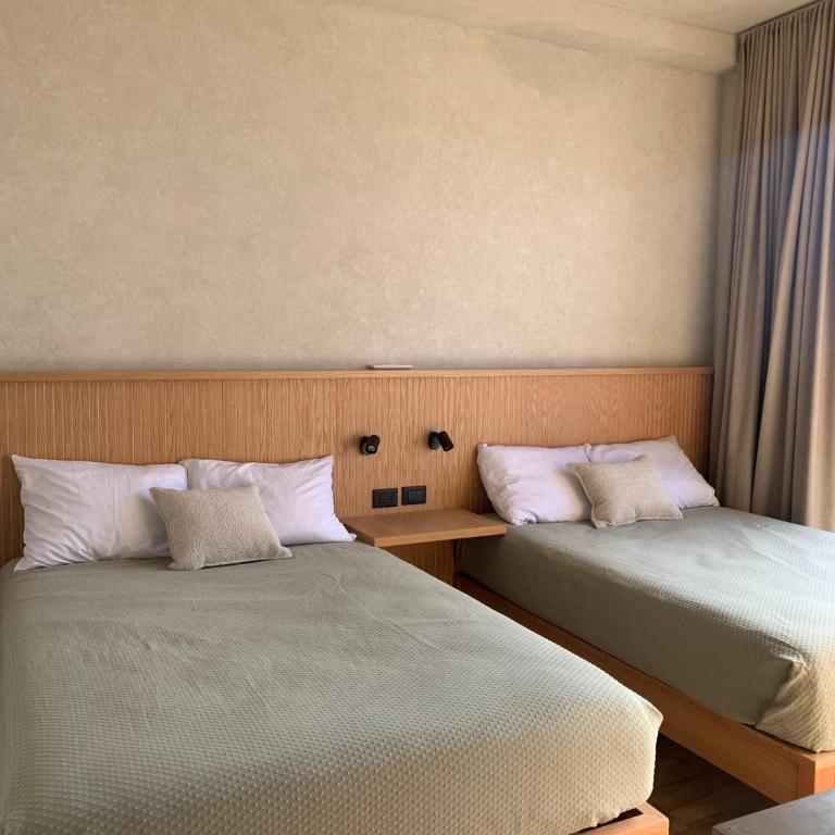 New beachfront apartment! - Two-Bedroom Apartment - 13