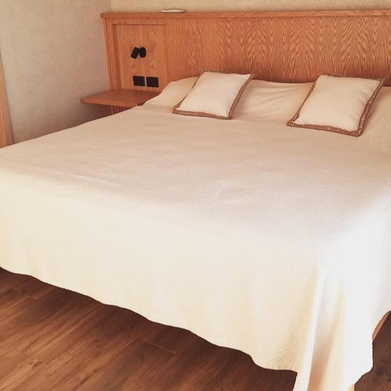 New beachfront apartment! - Two-Bedroom Apartment - 32