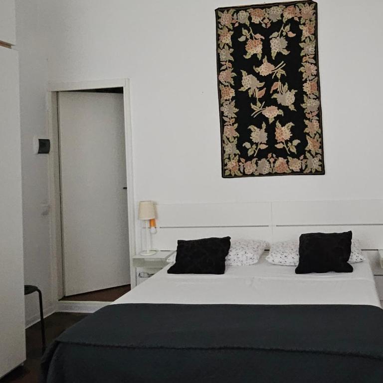 Lucretia House - Camera Matrimoniale/Doppia con Letti Singoli con Letto Supplementare - 3