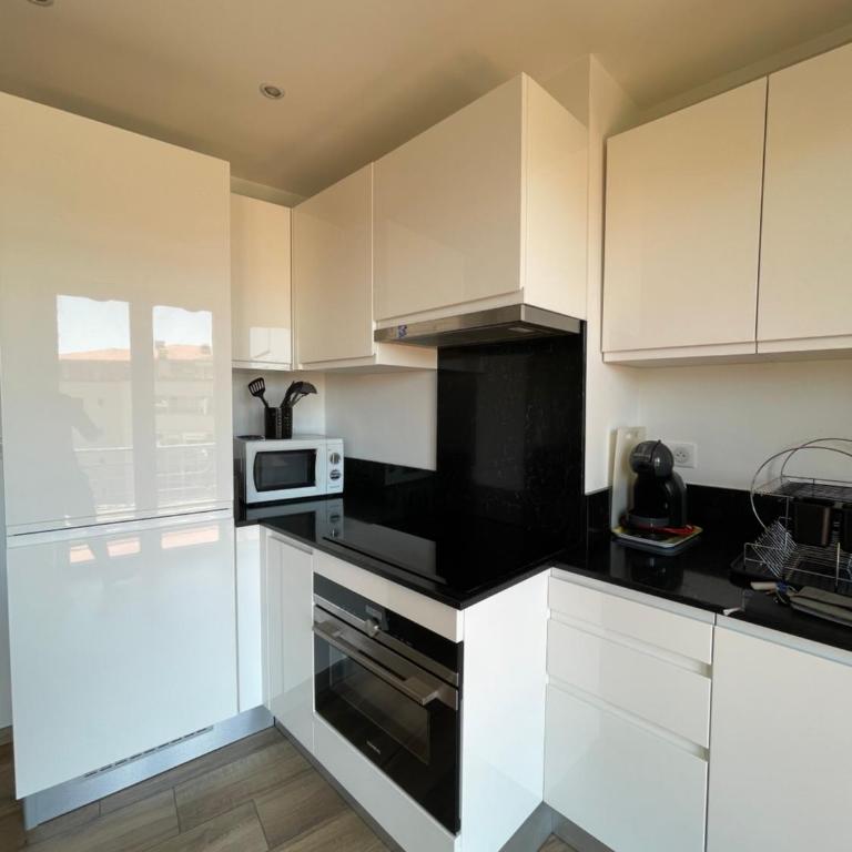 2 pièces vue sur le Suquet - Apartment mit 1 Schlafzimmer - 2