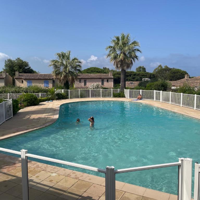 petite maison à l entrée de st Tropez - Two-Bedroom House - 2