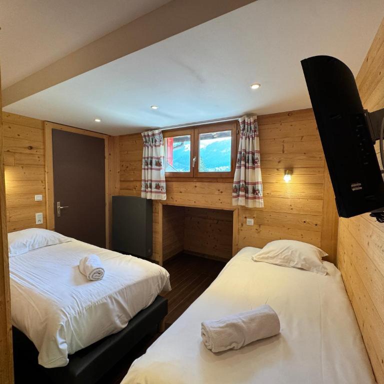 Le Schuss - Chambre Familiale - Vue sur Montagne - 2