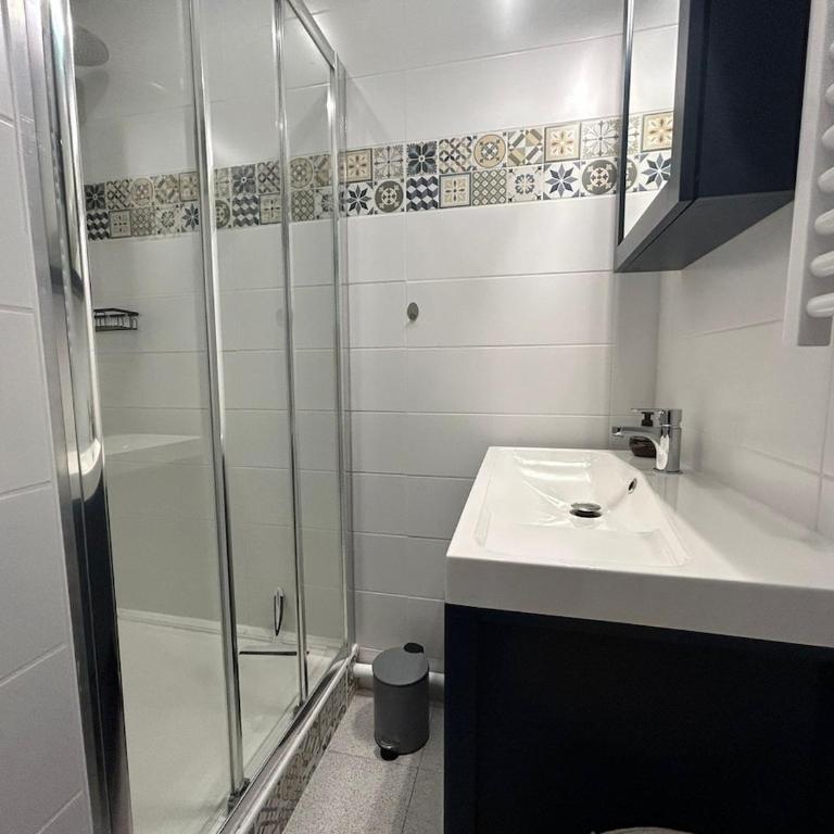 Le Montille - Appartement face au Port - Climatisation et Wifi - Appartement 2 Chambres avec Terrasse - 6