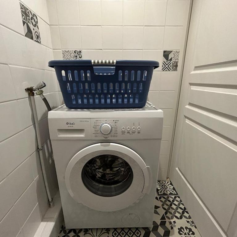 Le Montille - Appartement face au Port - Climatisation et Wifi - Appartement 2 Chambres avec Terrasse - 13