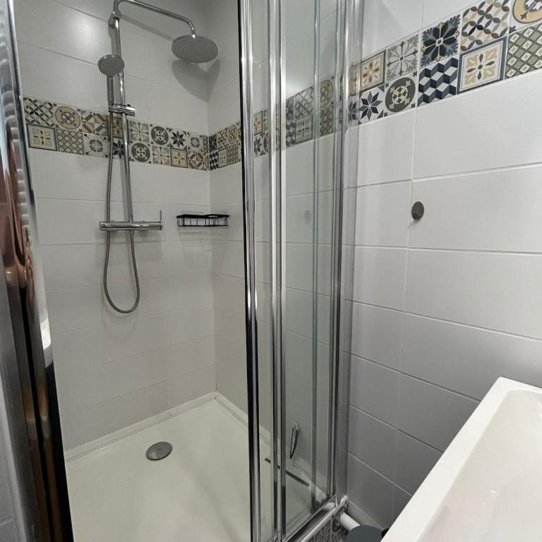 Le Montille - Appartement face au Port - Climatisation et Wifi - Appartement 2 Chambres avec Terrasse - 14