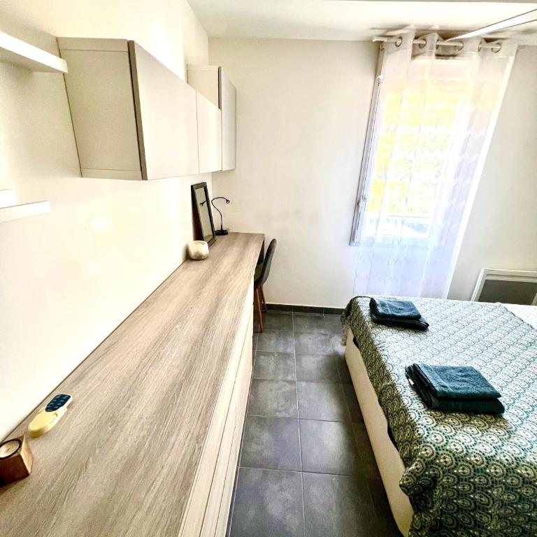 2-room apartment, bright balcony - Appartement 1 Chambre - 7