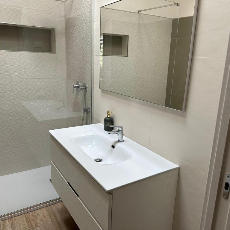 Stagnone Sunset Holidays - Deluxe One-Bedroom Apartment - 7