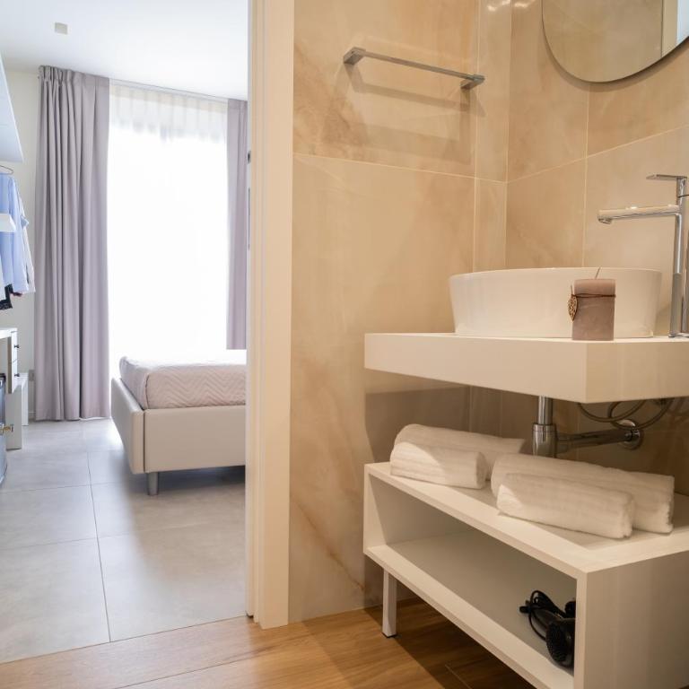 Acquamarina Rooms - Camera Matrimoniale Standard - 1
