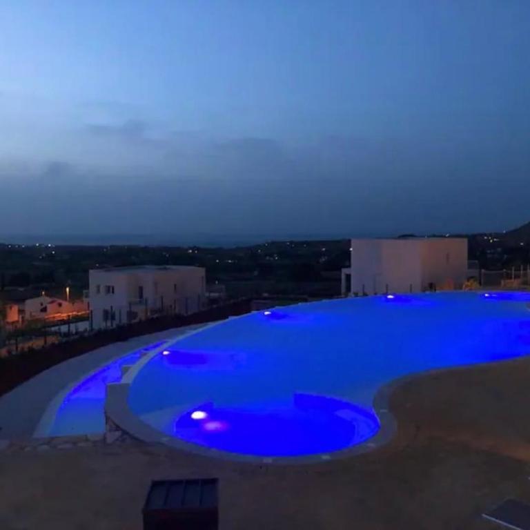 Giardino degli Allori, Villa Manfredi with Pool - Three-Bedroom Villa - 23