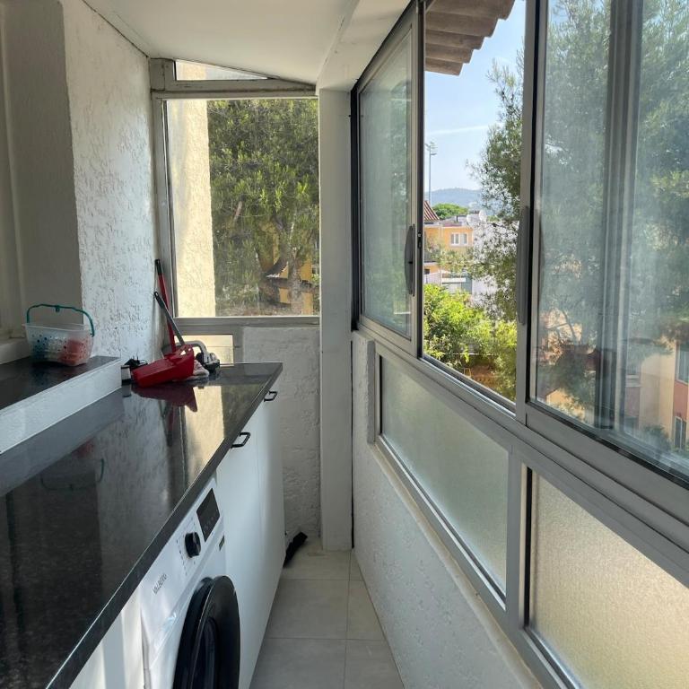 Élégant T3 neuf, 6 pers, clim, balcon, pkg gratuit, 5 min du Port - Apartamento de 2 dormitorios - 13