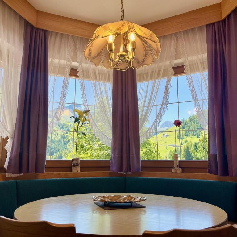 Wellness Residence Panorama - check-in at Olympia Hotel - Appartamento Deluxe con 2 Camere da Letto e Balcone - 3