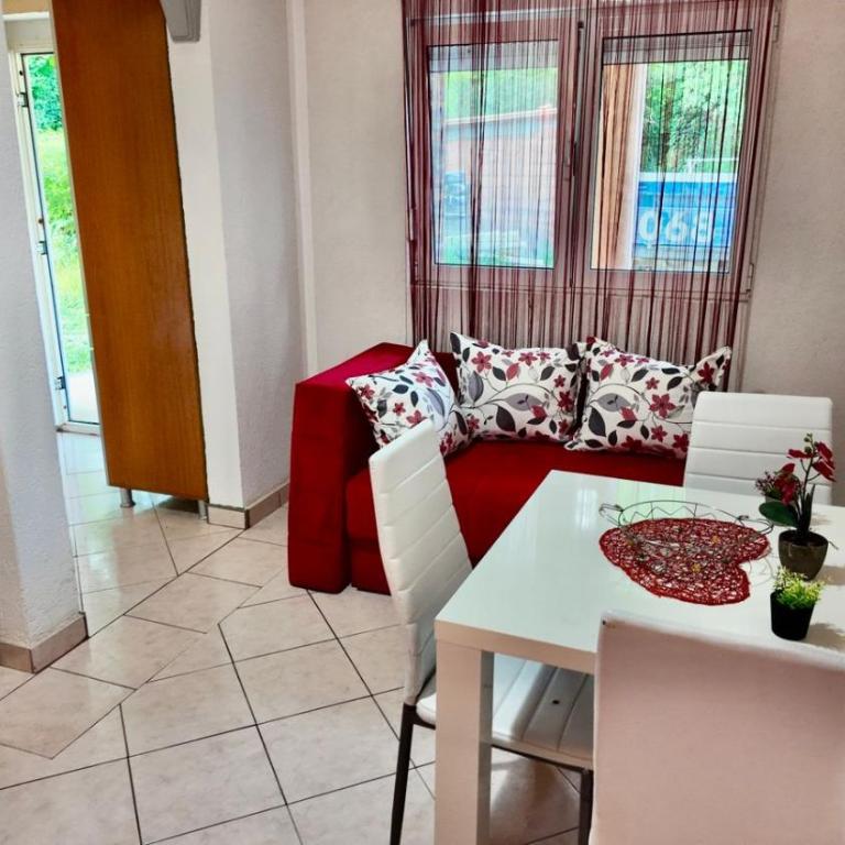 Apartments Ljiljanic - Studio Apartment - 9