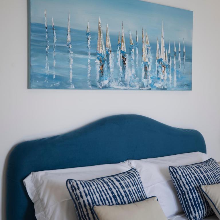Dimora la Fenice Suite Zaffiro - Camera Deluxe Matrimoniale con Vista Mare - 2