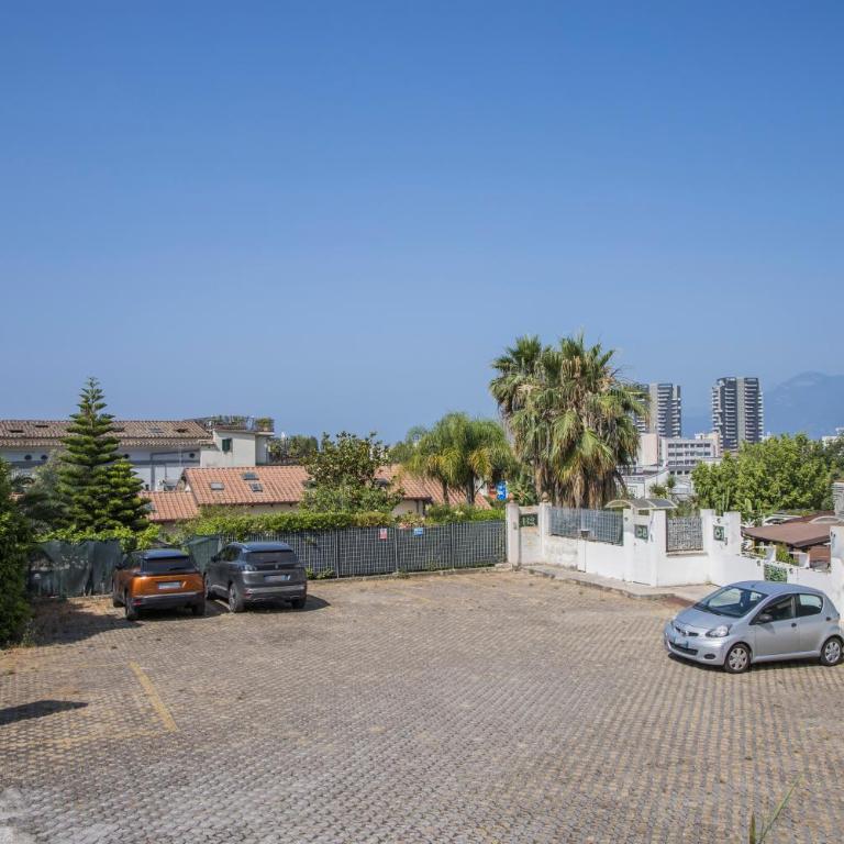 Villa Al Borgo - Villa with Private Garden - Appartamento - 44