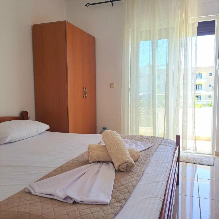 Lazorja Rooms - Double Room with Balcony (2 Adults) - 3