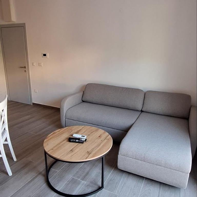 Apartmani Aki 1 - Apartman sa 1 Spavaćom Sobom - 8