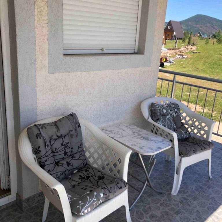Vila Đurović - Three-Bedroom House - 3