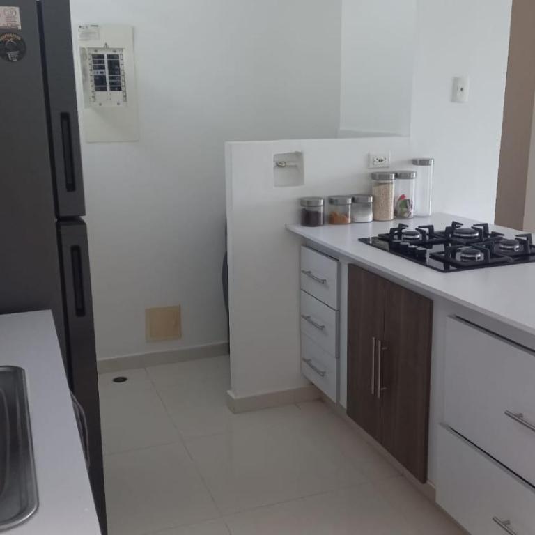 Amplio apartamento con ubicación inmejorable - Apartamento de 3 dormitorios - 2