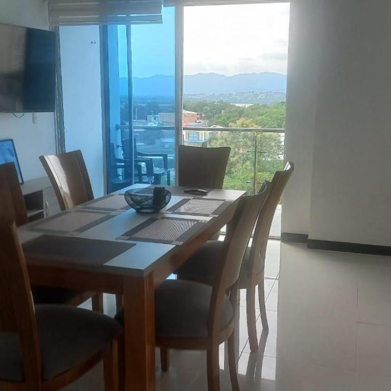Amplio apartamento con ubicación inmejorable - Apartamento de 3 dormitorios - 9