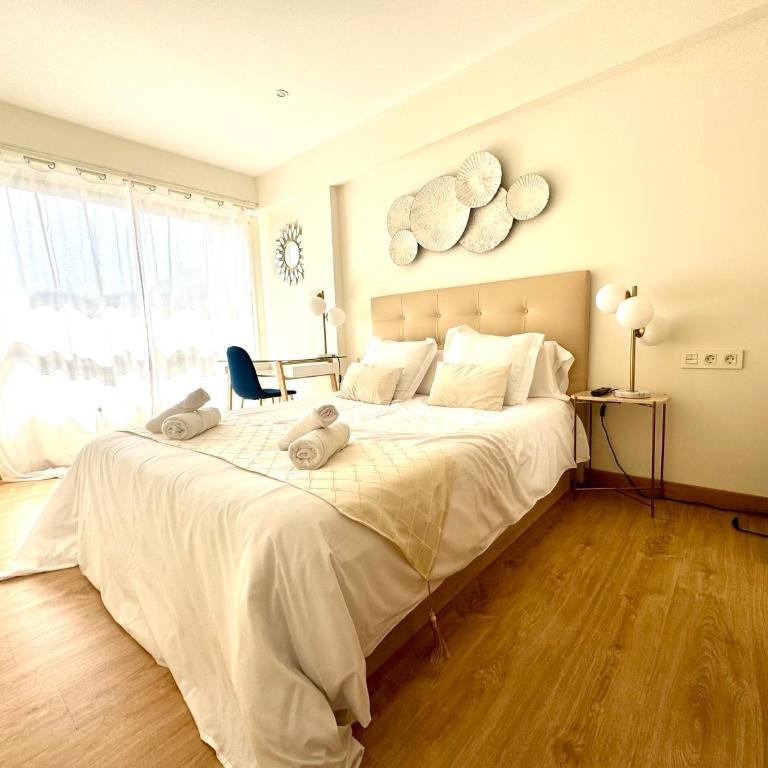 Paradise Luxurious apartment, 3 double rooms for 6 guests, 4 beds, terrace, jacuzzi, free parking, new - Apartamento de 3 dormitorios - 12