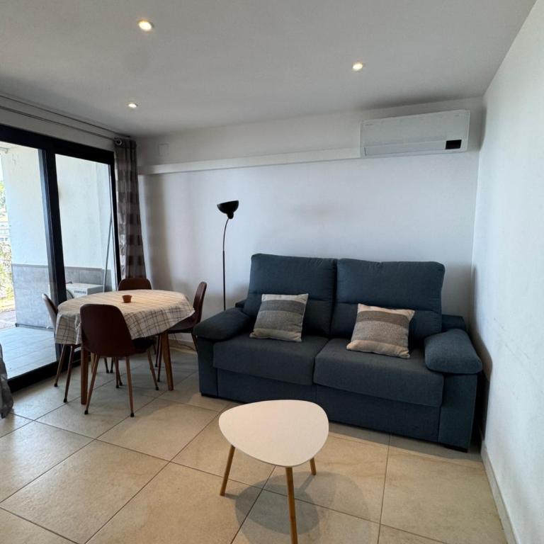 Bernie - One-Bedroom Apartment - 29