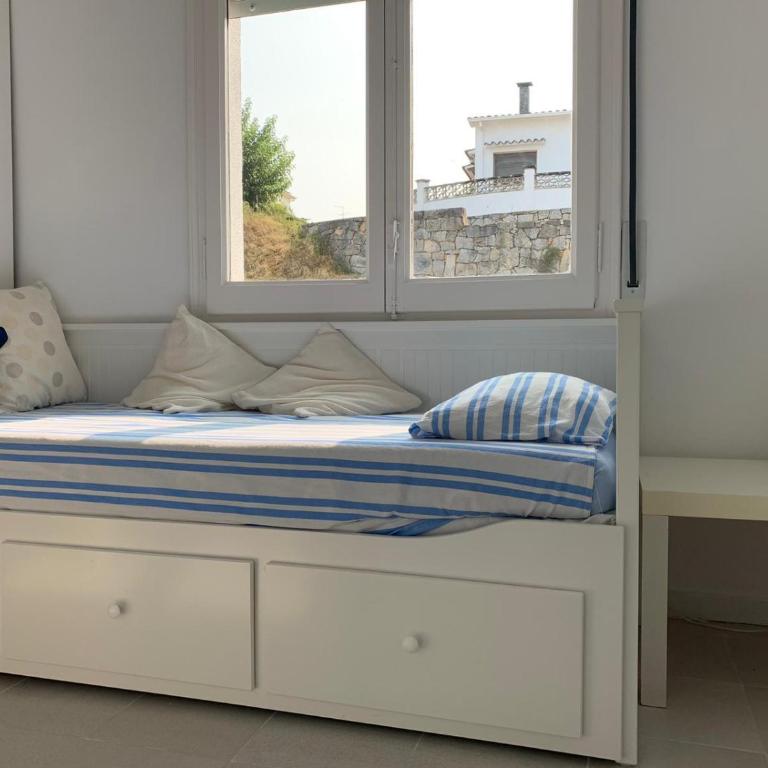 Girona m'enamora - Double or Twin Room with Shared Bathroom - 1