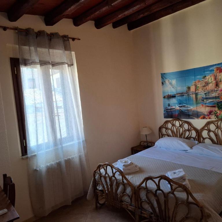 B&B Batarà - "La Terrazza del Centro" - Camera Matrimoniale con Terrazza - 24