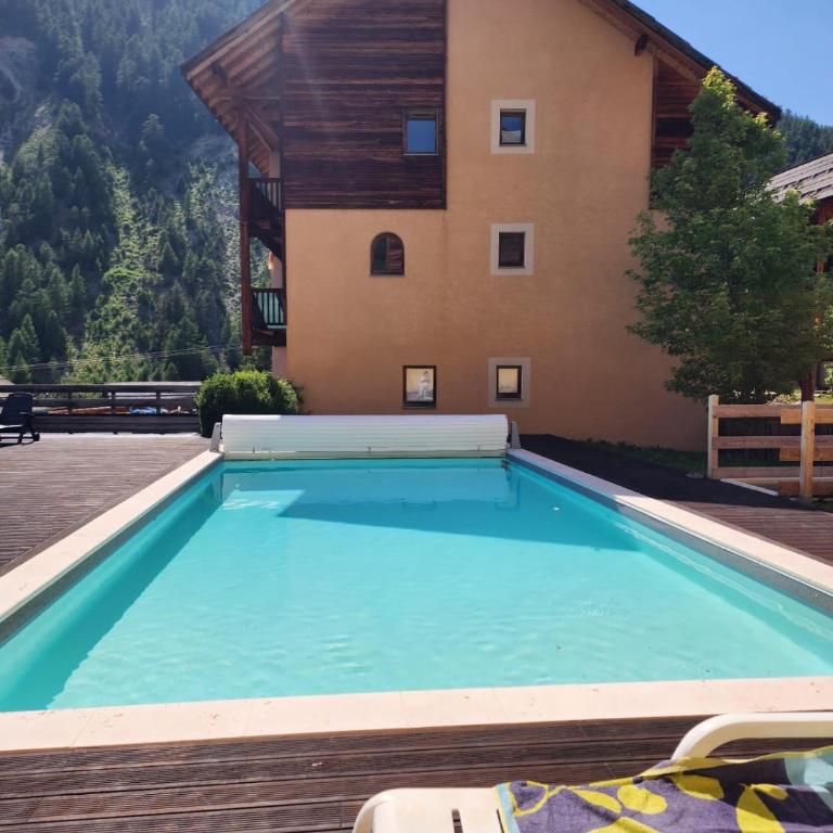 Bel appartement 6pers lumineux - Arvieux - Parc naturel du Queyras - Appartement 3 Chambres - 68