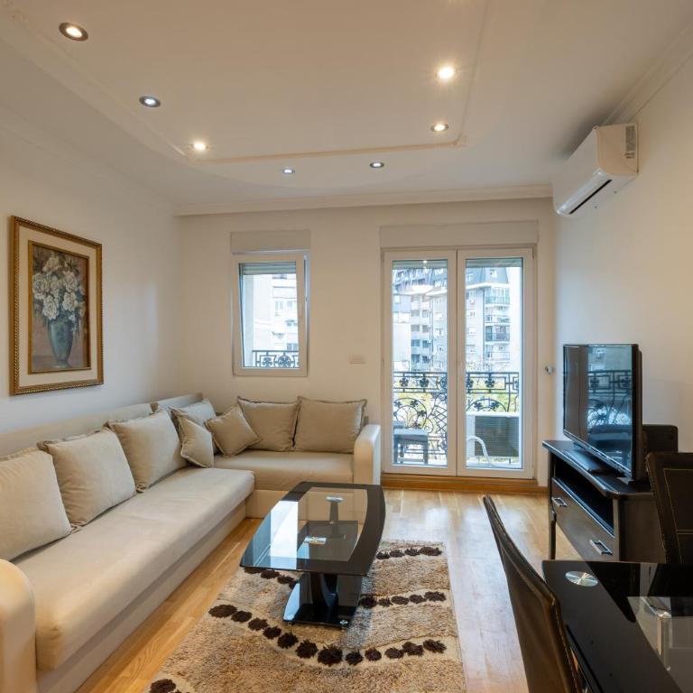 Belgrade Center Apartment Lux III - Deluks Apartman sa 2 Spavaće Sobe i Pogledom na Vrt - 7