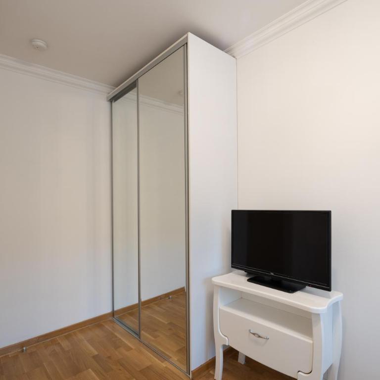 Belgrade Center Apartment Lux III - Deluks Apartman sa 2 Spavaće Sobe i Pogledom na Vrt - 13