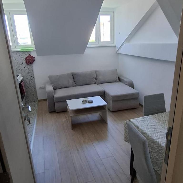 Bingo's apartman - One-Bedroom Apartment - 6