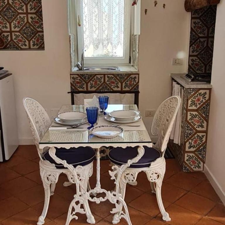 Casa Sopramare Amalfi casa panoramica con giardino - One-Bedroom House - 8
