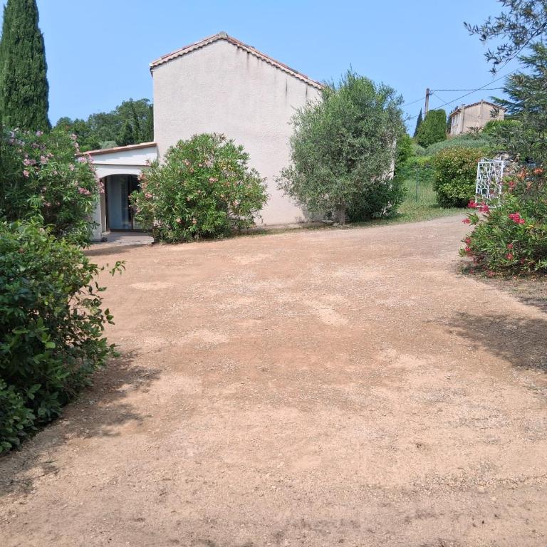 Jolie individuelle wifi climatisée au cœur de la Provence à 40 km Verdon et de Ste Maxime - Maison 2 Chambres - 23
