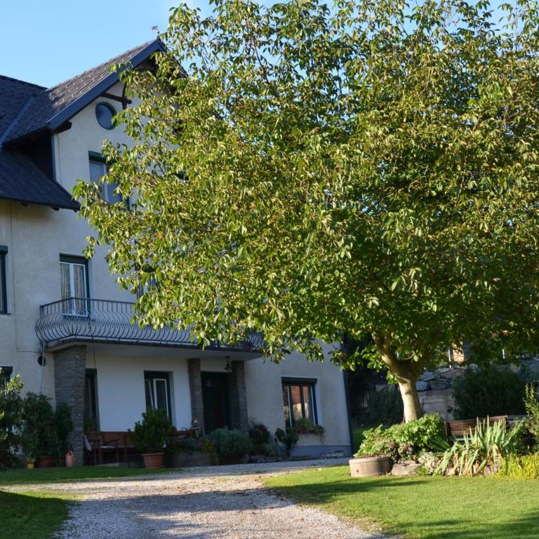 Neubauerhof - Apartment mit 2 Schlafzimmern - 1