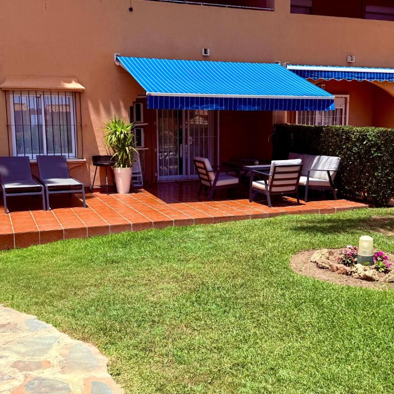 No1 - Beachfront Estepona, close to port, 2 bedroom, 2 bathroom, sleeps 5 - Apartamento Familiar de 2 dormitorios con vistas - 7