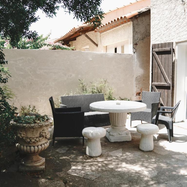 AV de Bordeaux - Chambre Double - Vue sur Jardin - 11