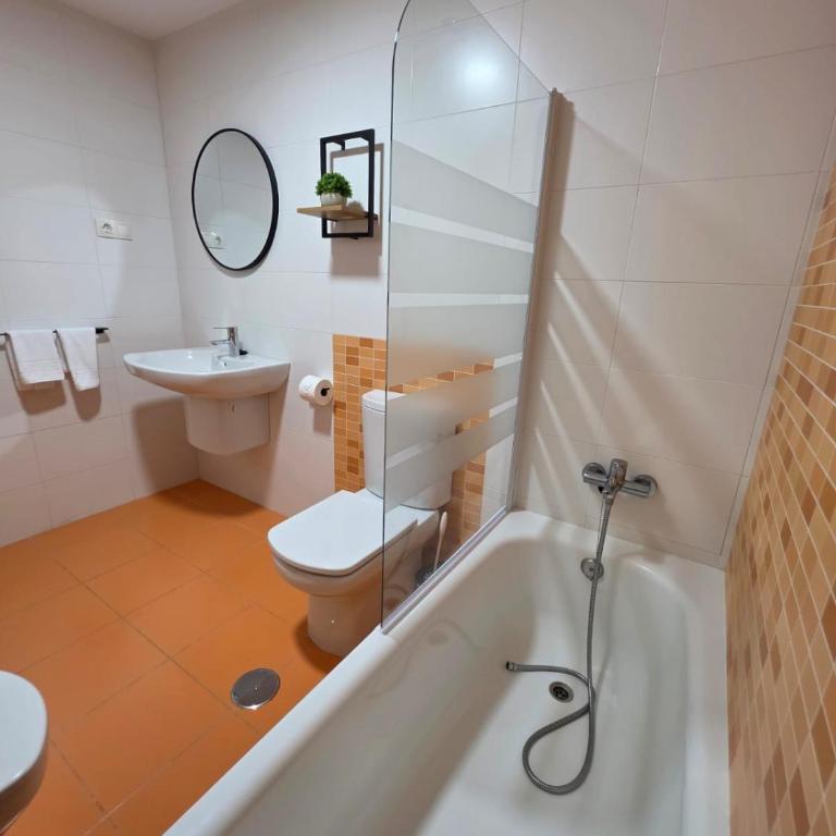 Costa Foz Apartment Playa de Llas, terraza, piscina y pista de pádel - Apartamento de 2 dormitorios con terraza - 43
